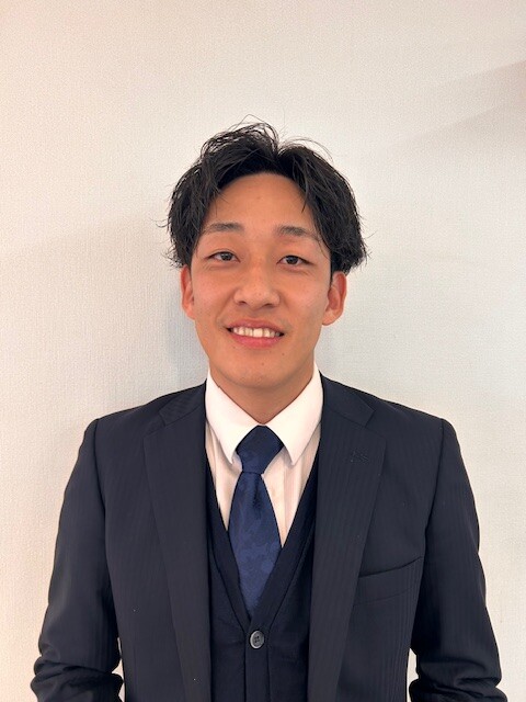やました